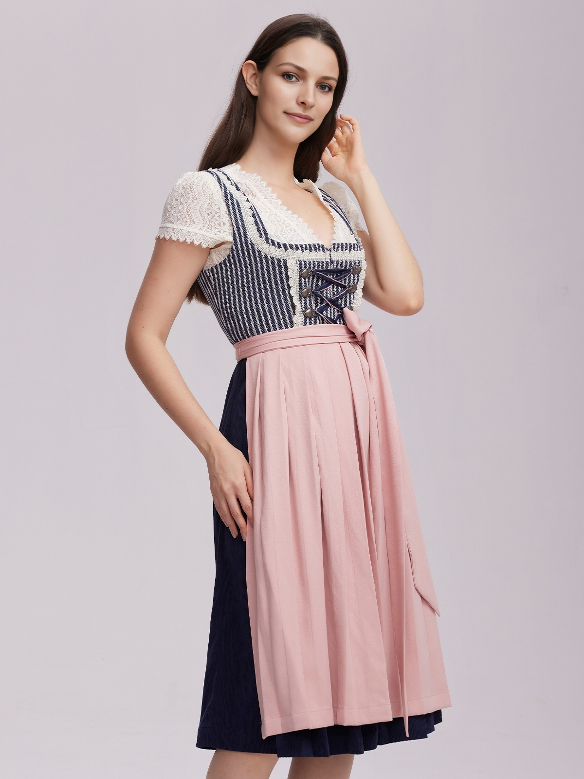 Dirndl hochgeschlossen grün