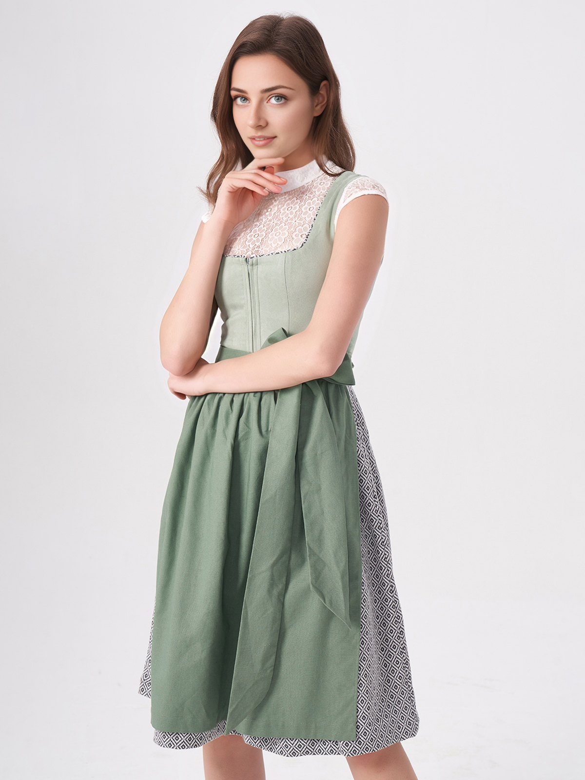 Dirndl Grün Beige – Eleganz und Natürlichkeit