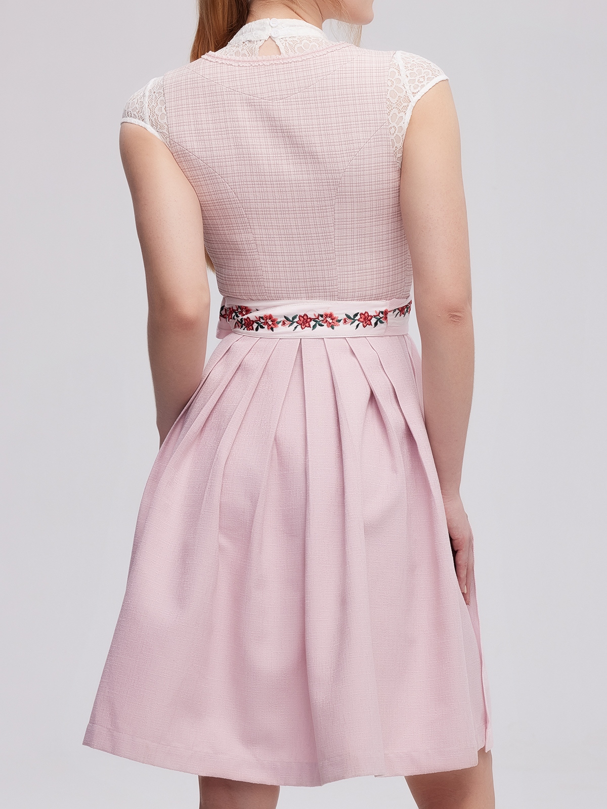 Ehreer Dirndl in Rosa