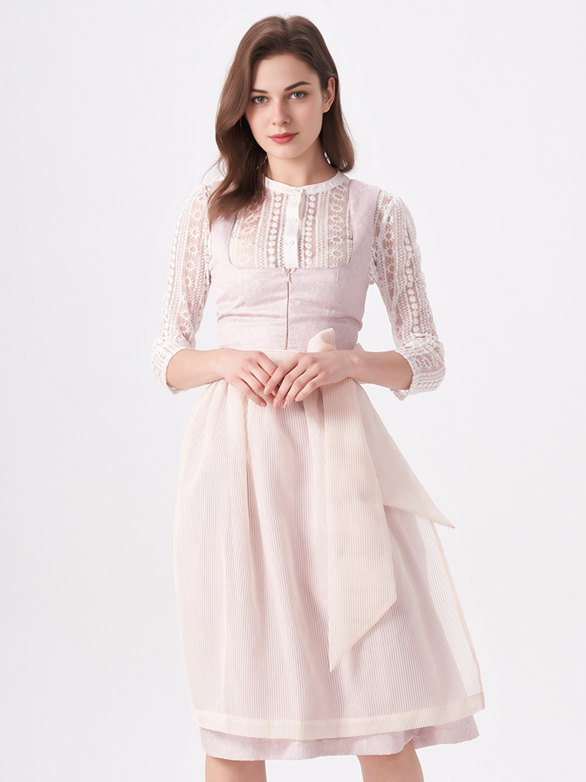 Dirndlbluse Langarm in Rosa – zeitlos und feminin