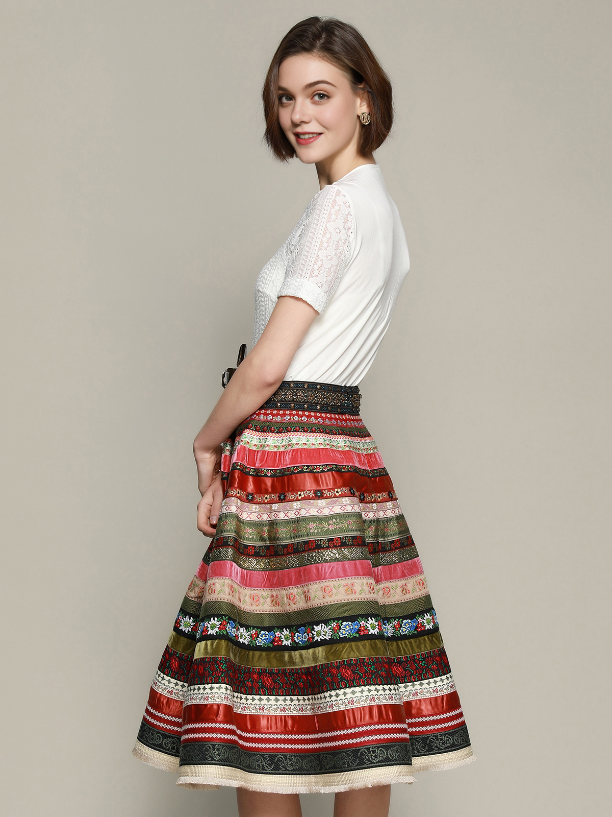 Elegante Langarm Bluse Dirndl in Rot