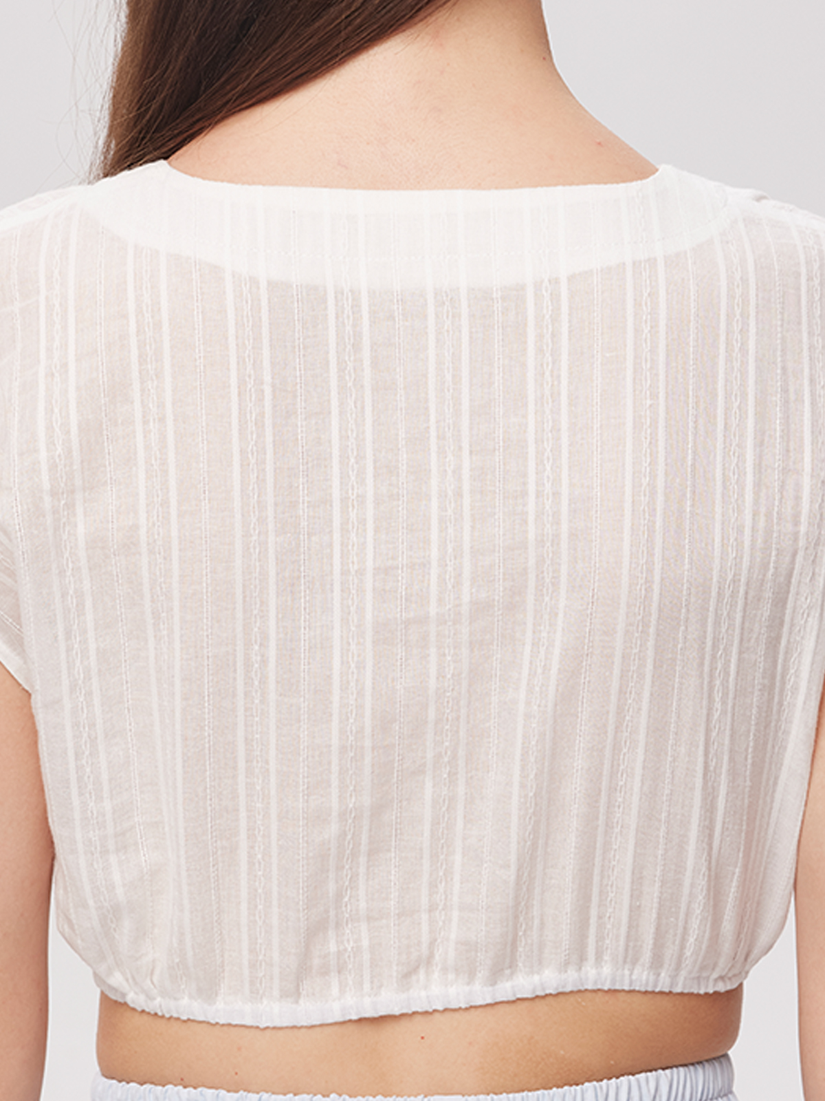 Dirndl mit weißer Bluse