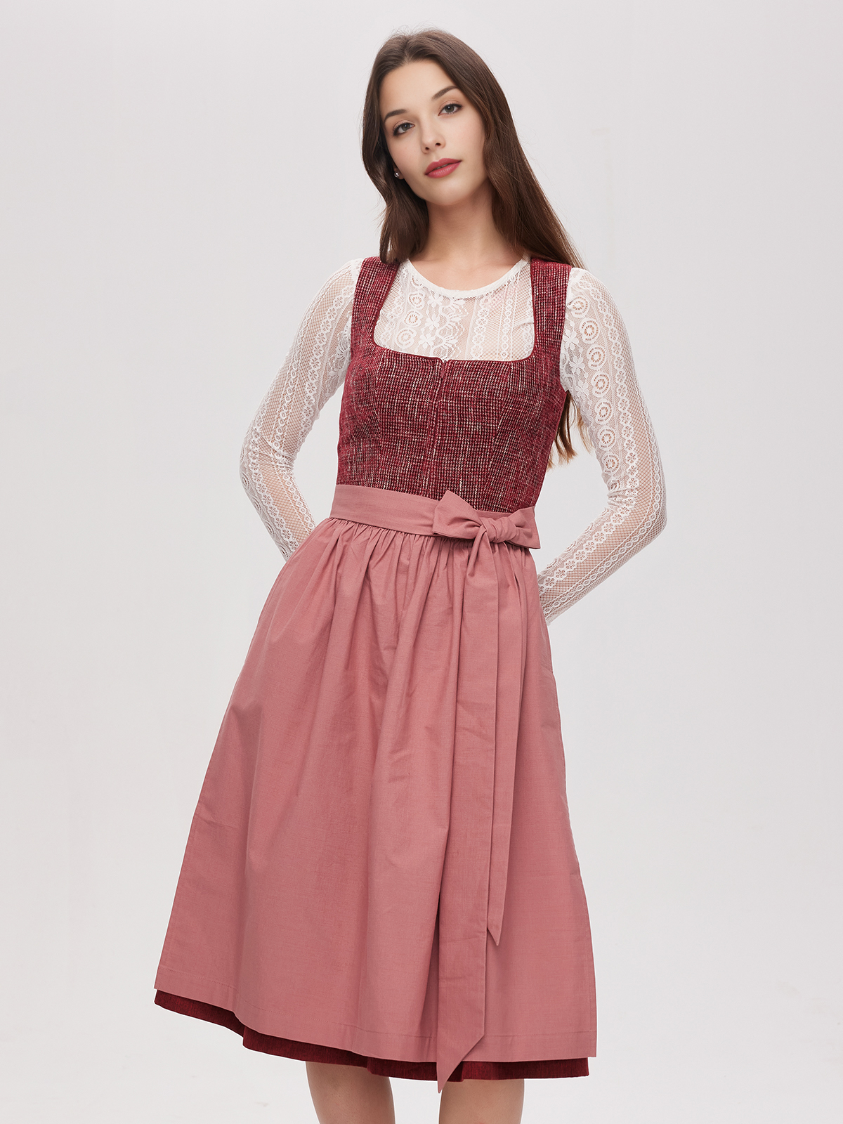 Dirndl in Rose